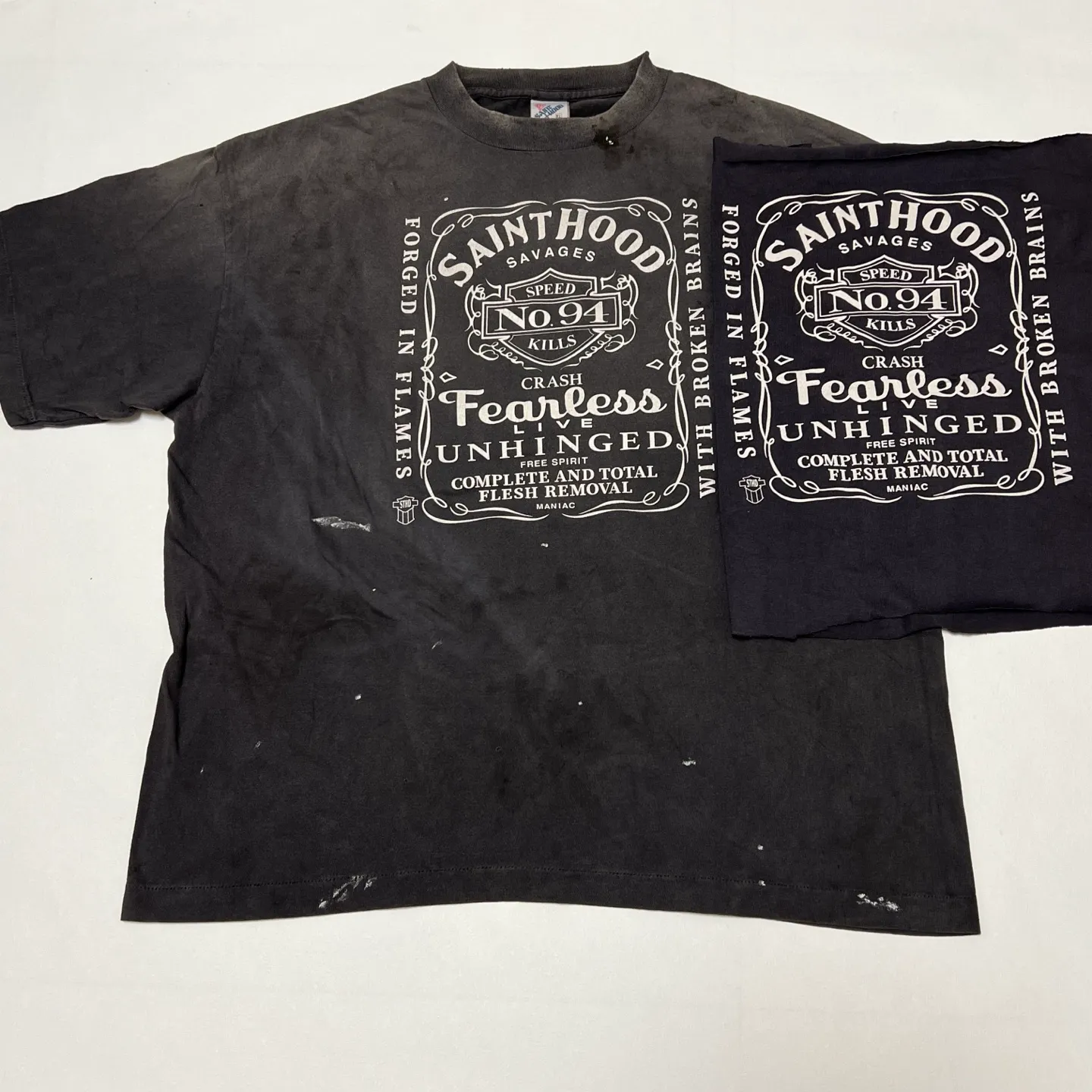 Printing proofing SAINT Mxxxxxx × NEIGHBORHOOD STHD . SS TEE FEARLESS/BLK NBHD Takizawa Shinsuke joint model Whiskey label/love skull angel distressed short sleeves Wash black S-XL Tube weaving fabric without side seams Ready-to-wear Assute dyeing Custom-woven NBHD joint main mark washed mark The real correct version Top-level printing process restoration Distressed treatment